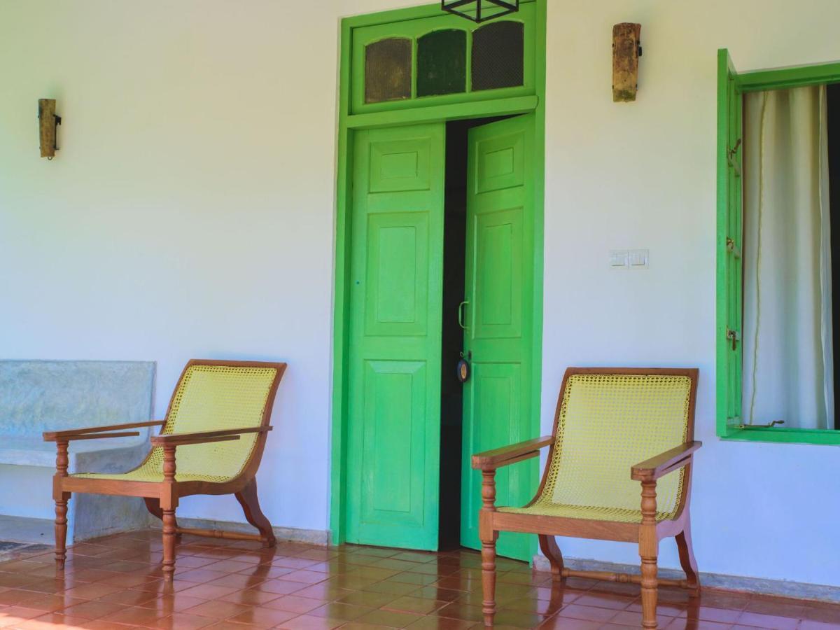 Thalpe Walawwa Heritage Villa Унаватуна Екстериор снимка