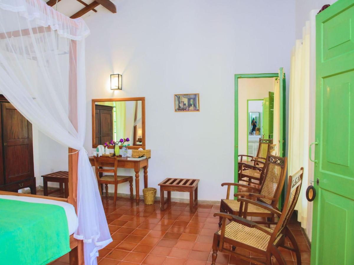 Thalpe Walawwa Heritage Villa Унаватуна Екстериор снимка
