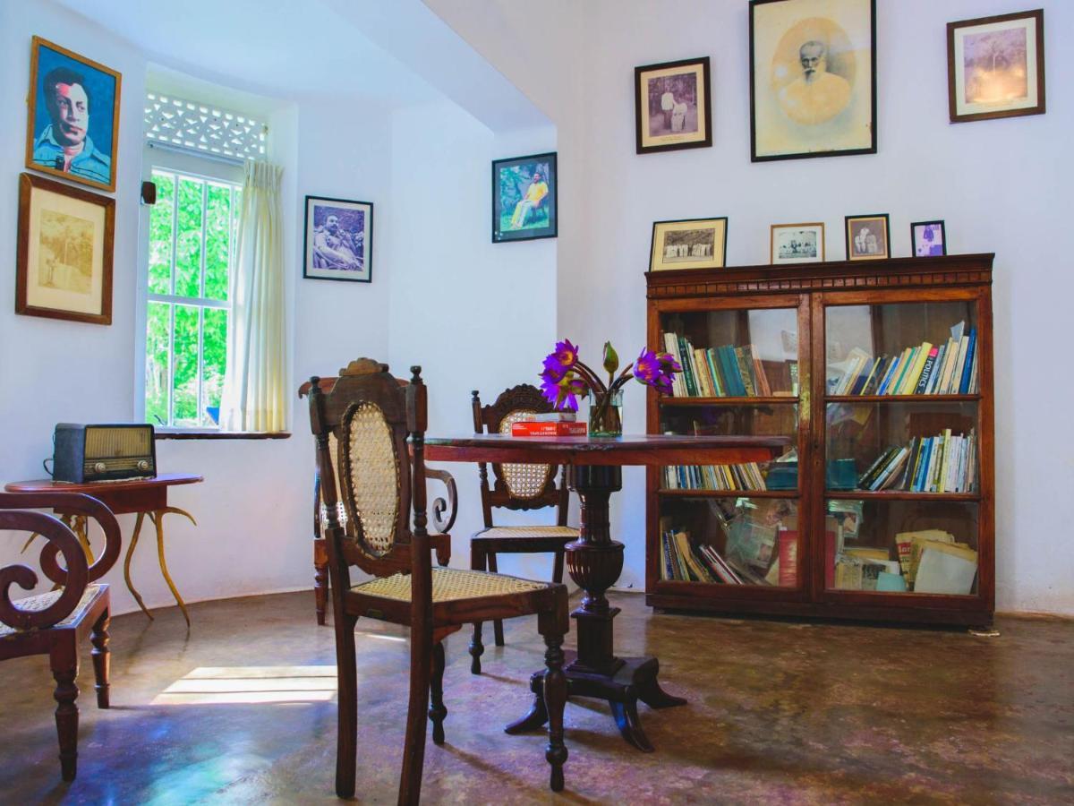 Thalpe Walawwa Heritage Villa Унаватуна Екстериор снимка